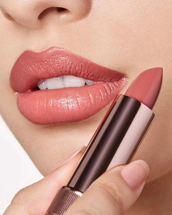 ست آرایشی چشم و لب برندآناستازیا مدل SOFT GLAM DELUXE TRIO